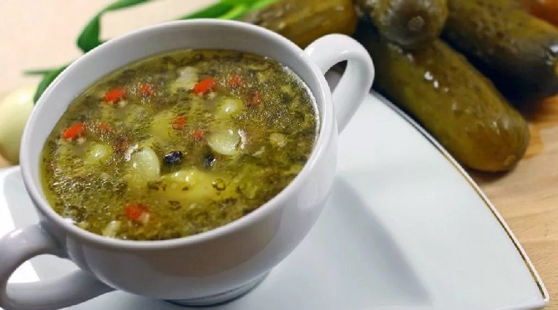 Рассольник с перловкой. Классические рецепты рассольника с солеными огурцами