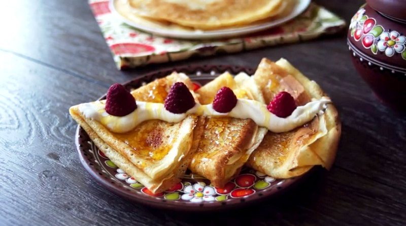 Блины на кефире. Рецепты тонких и толстых блинов с дырочками