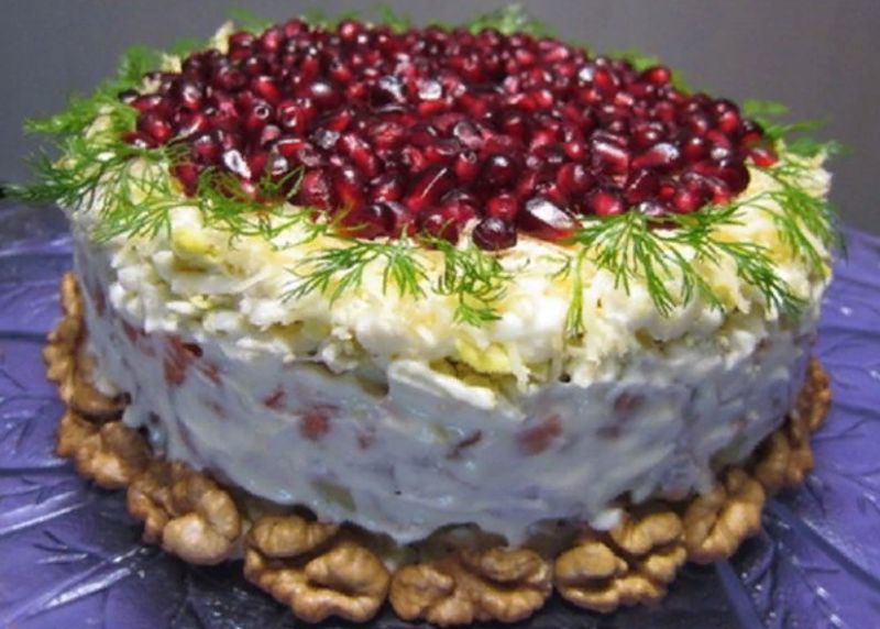 Салат с креветками очень вкусный — 8 рецептов приготовления