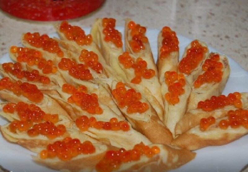 Блины на Масленицу на каждый день недели — 7 вкусных рецептов