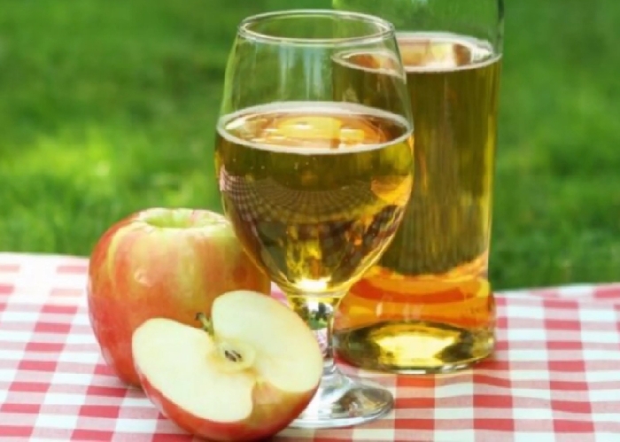 Как заготовить сок из яблок на зиму